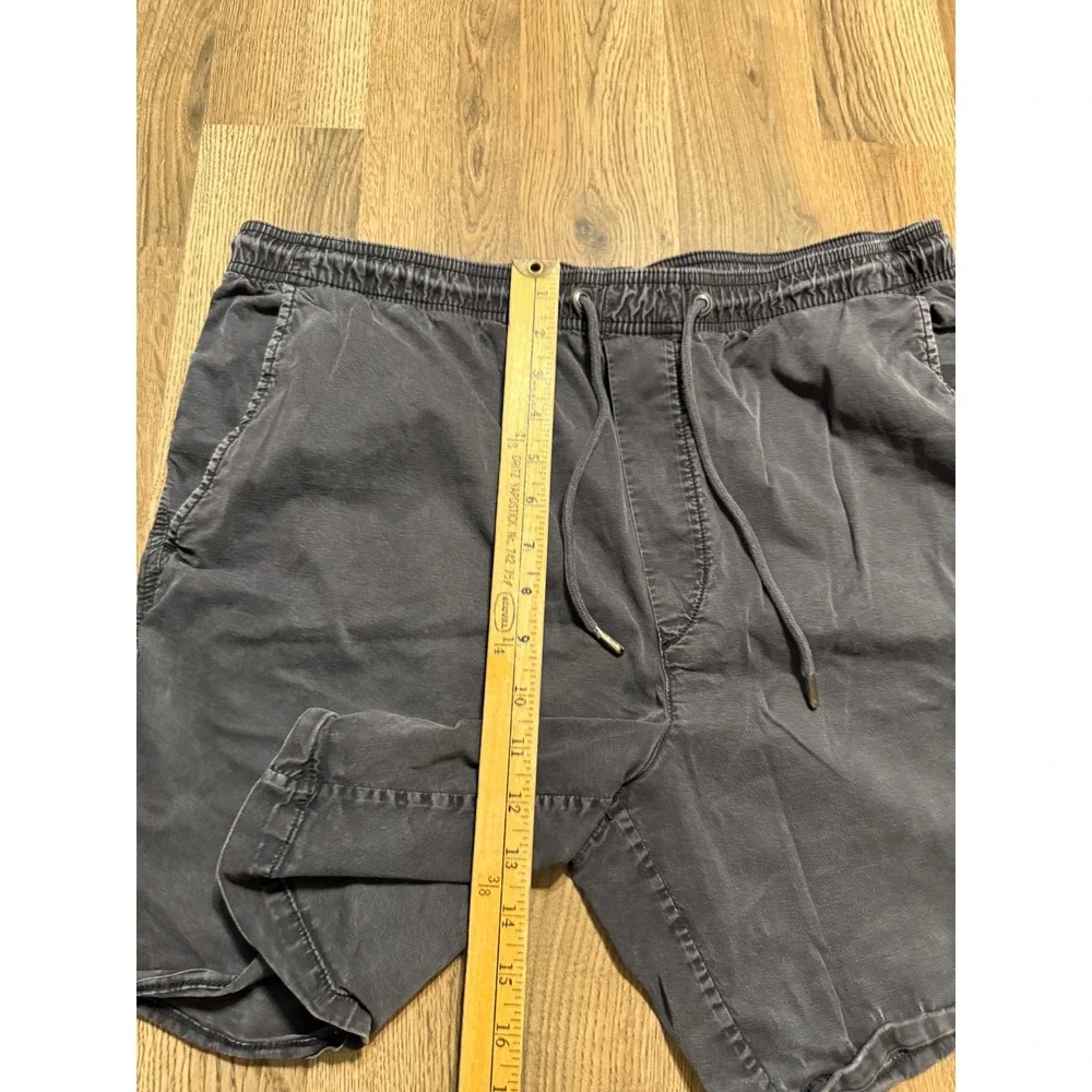 American Eagle Shorts Mens Large Gray Adult Drawstring Casual Excellent